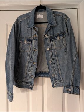 Old Navy Classic Light Wash Denim Jacket
